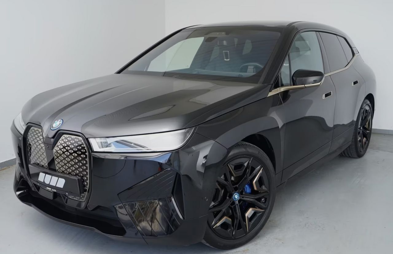 BMW iX xdrive40  - Foto 1