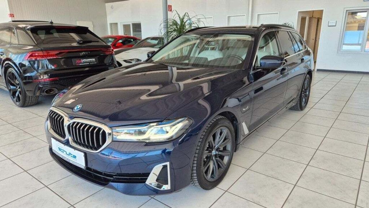 BMW Serie 5 530e Touring Luxury Line   - Foto 1