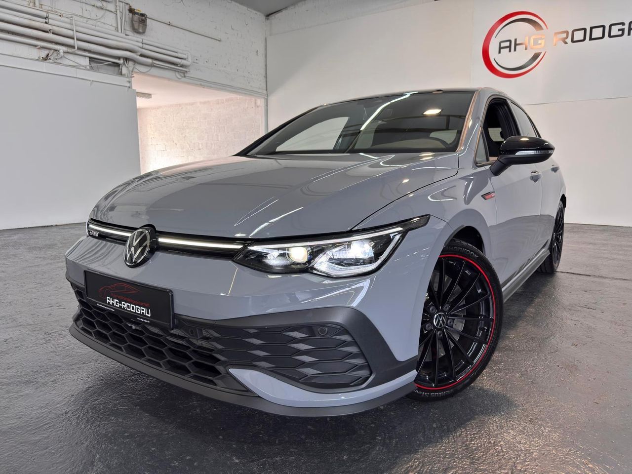 Volkswagen Golf GTI Clubsport 2.0 TSI 221 kW  - Foto 1