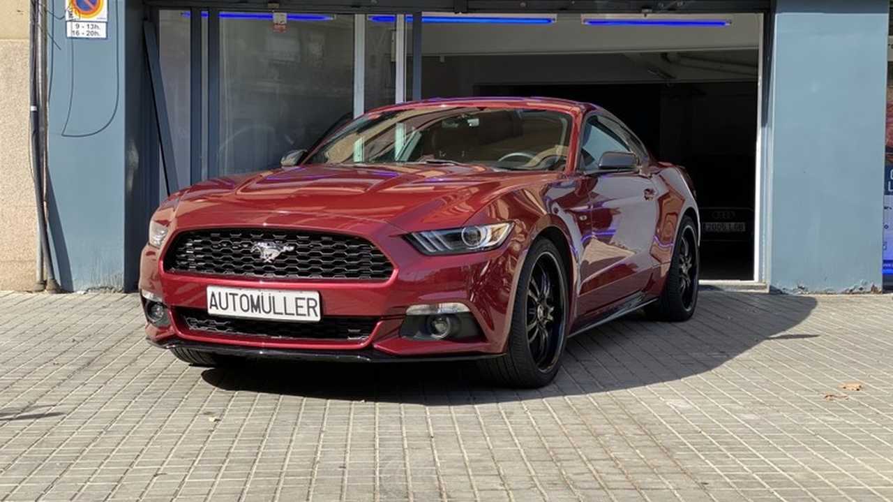 Ford Mustang FORD Mustang Fastback 2.3 EcoBoost Aut.   - Foto 1