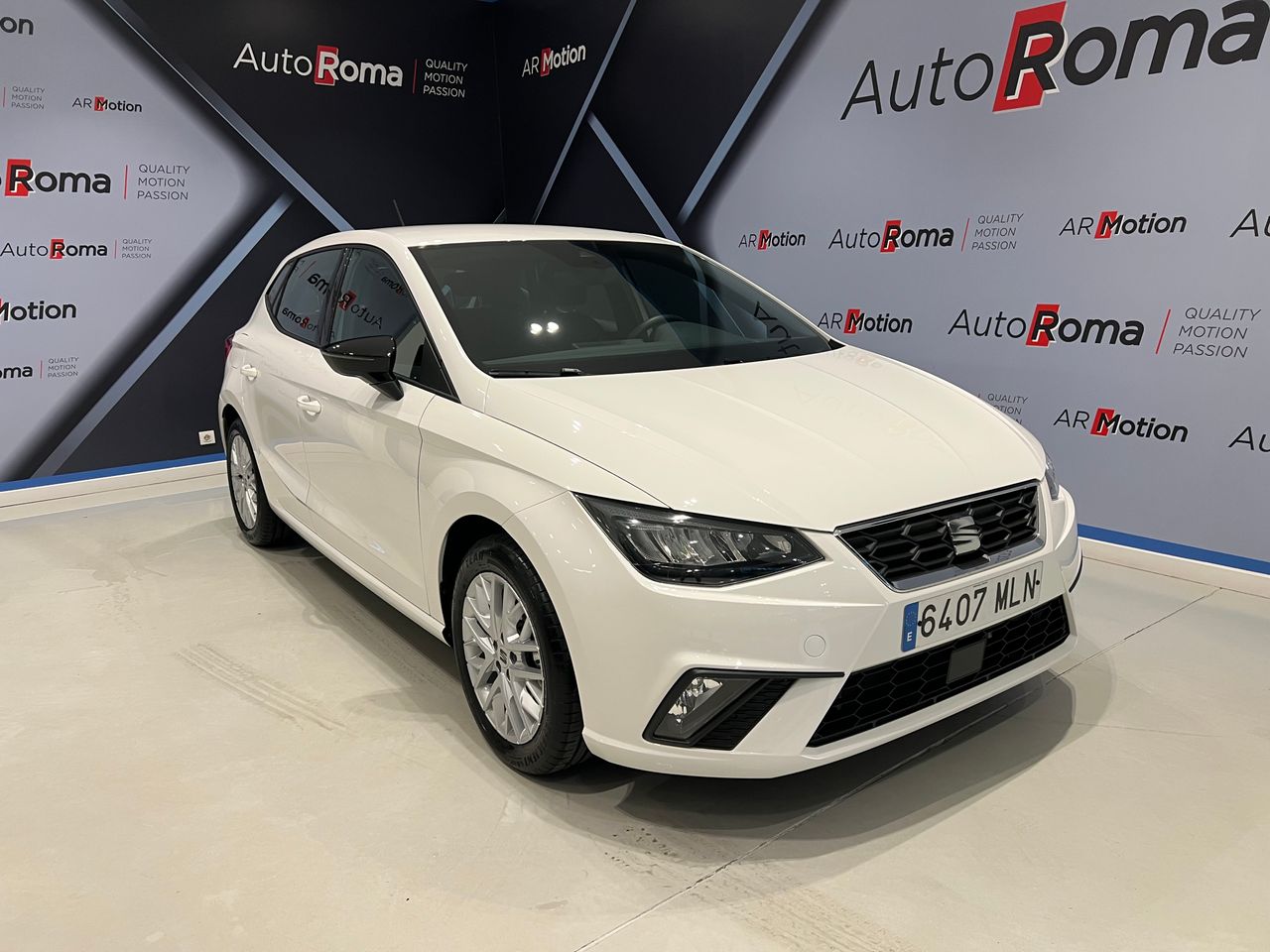 Seat Ibiza FR 2024 TSI 110cv. GARANTÍA OFICIAL!!!!!   - Foto 1