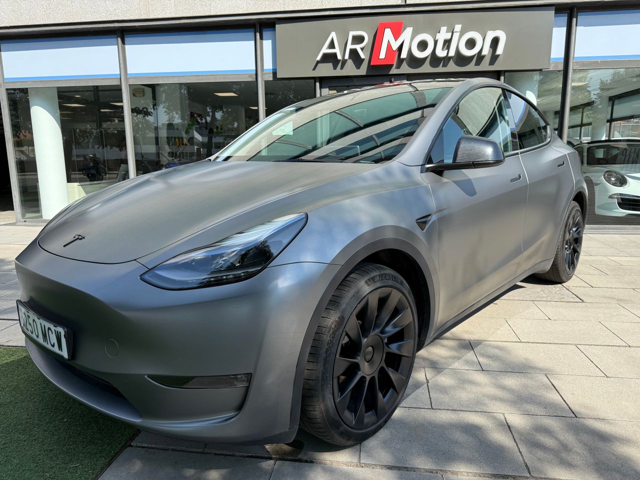 Tesla Model Y Gran Autonomía AWD 514cv Techo panorámico  - Foto 1
