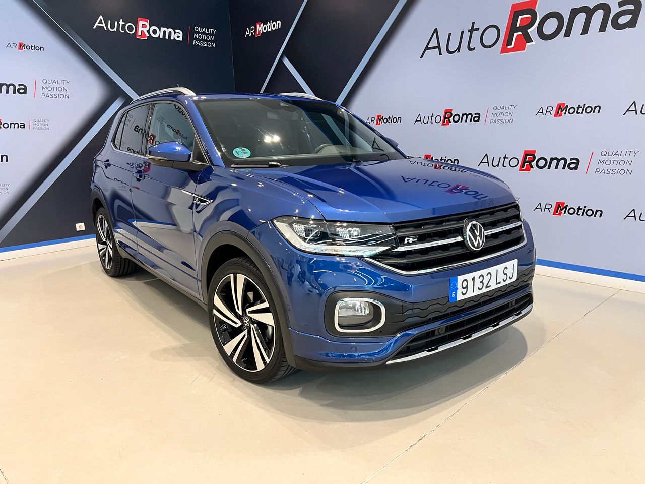 Volkswagen T-Cross R-LINE AUTOMÁTICO, UN SOLO PROPIETARIO!!!   - Foto 1