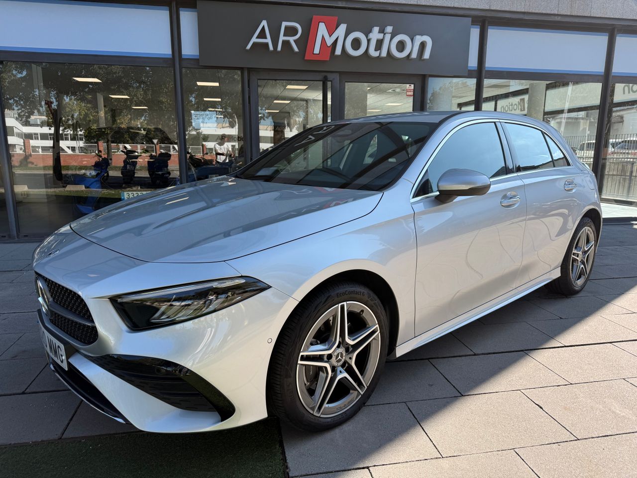 Mercedes Clase A 250e AMG Line  Hibrido Enchufable  - Foto 1