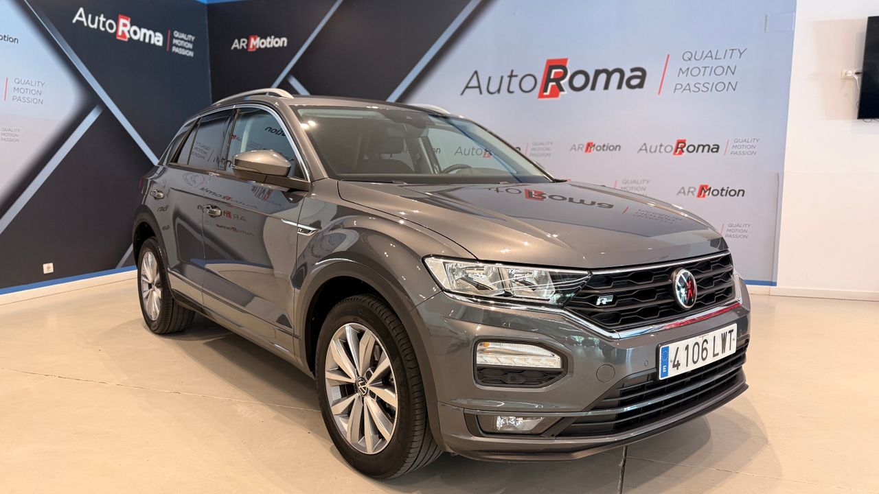 Volkswagen T-Roc R-LINE TSI 110cv. UN SOLO PROPIETARIO!  - Foto 1