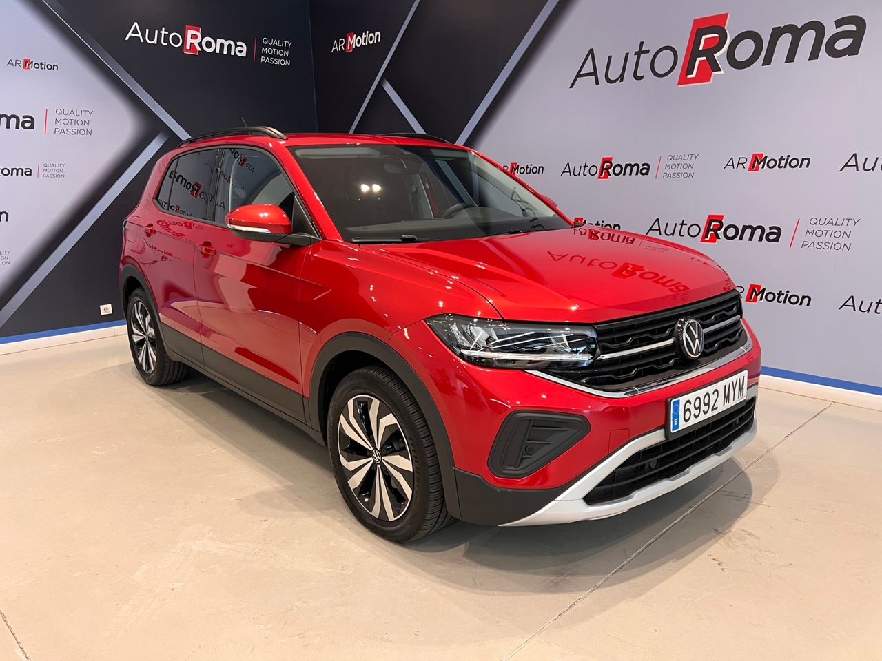 Volkswagen T-Cross 2025, TSI 115cv SOLO 5.000km!!!!!  - Foto 1