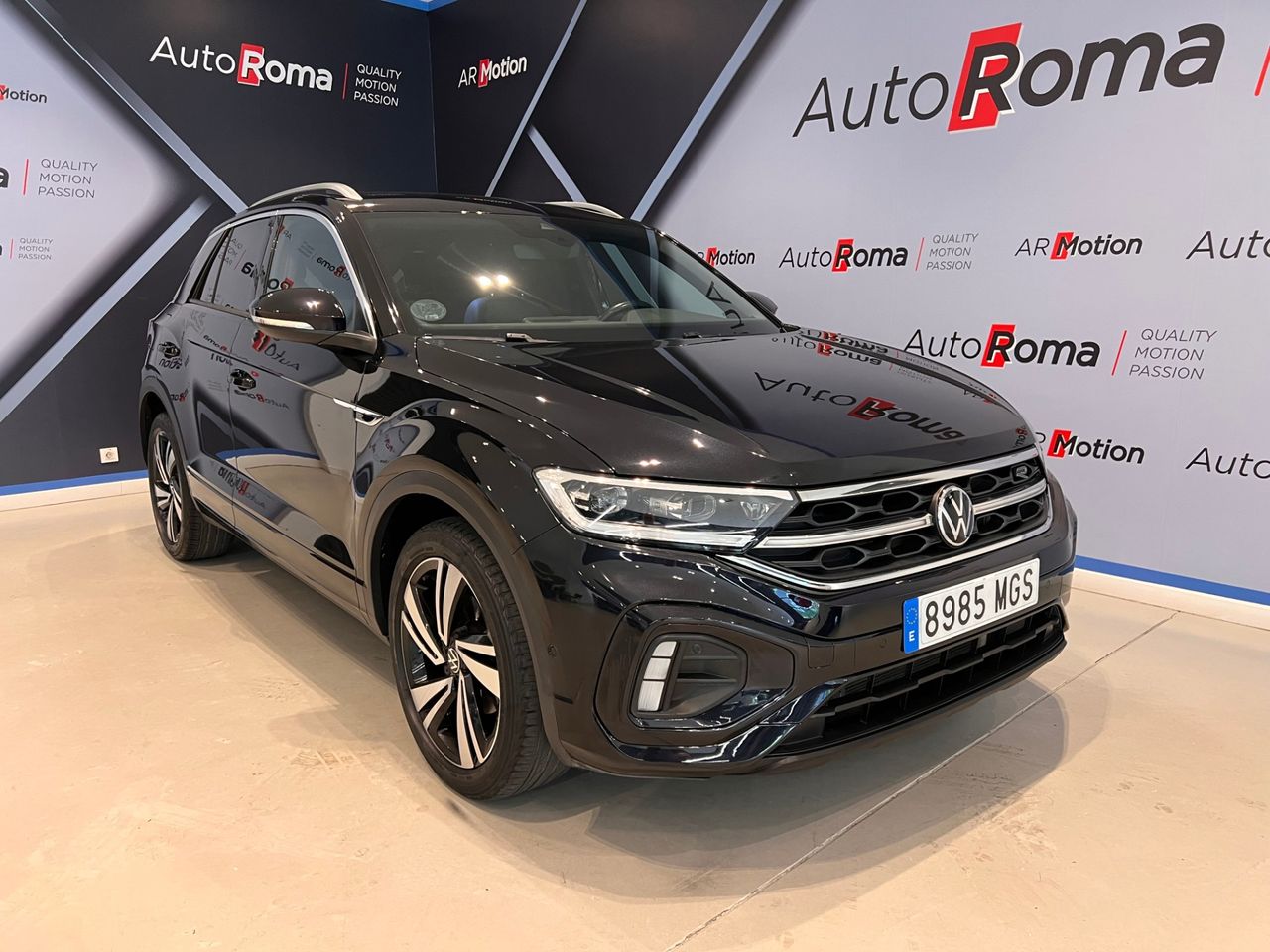Volkswagen T-Roc TSI 150cv R-LINE CON PACK HOLA VISION!!!  - Foto 1
