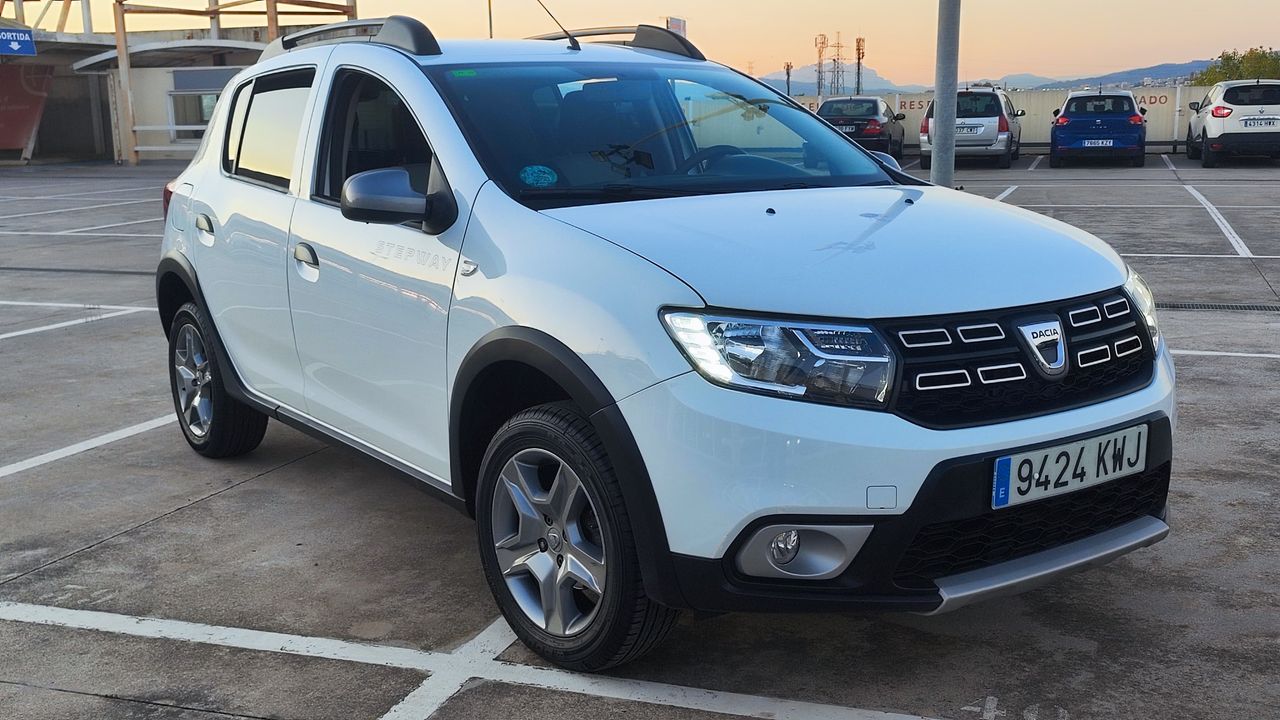 Dacia Sandero Stepway 90 CV   - Foto 1