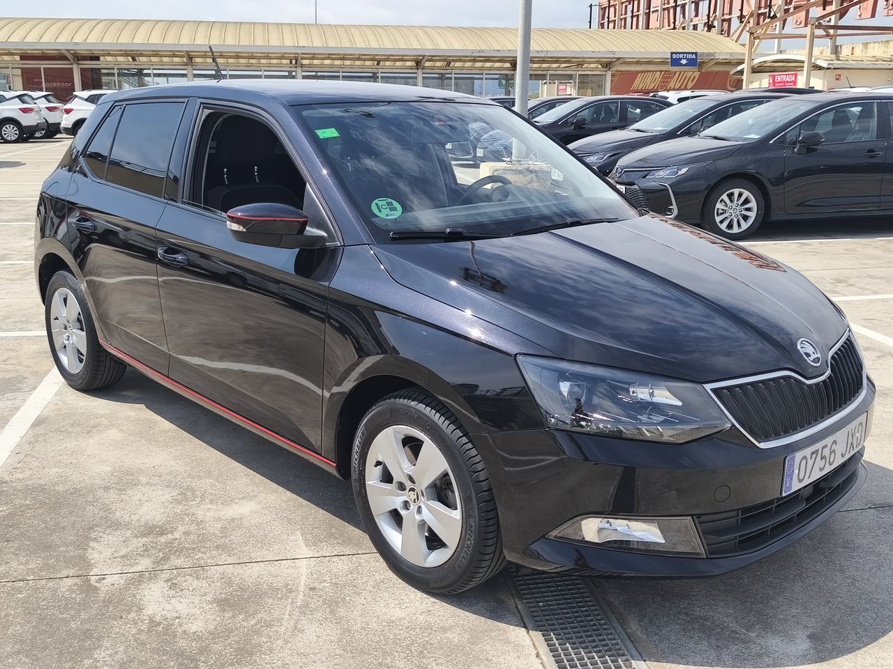 Skoda Fabia AMBITION   - Foto 1