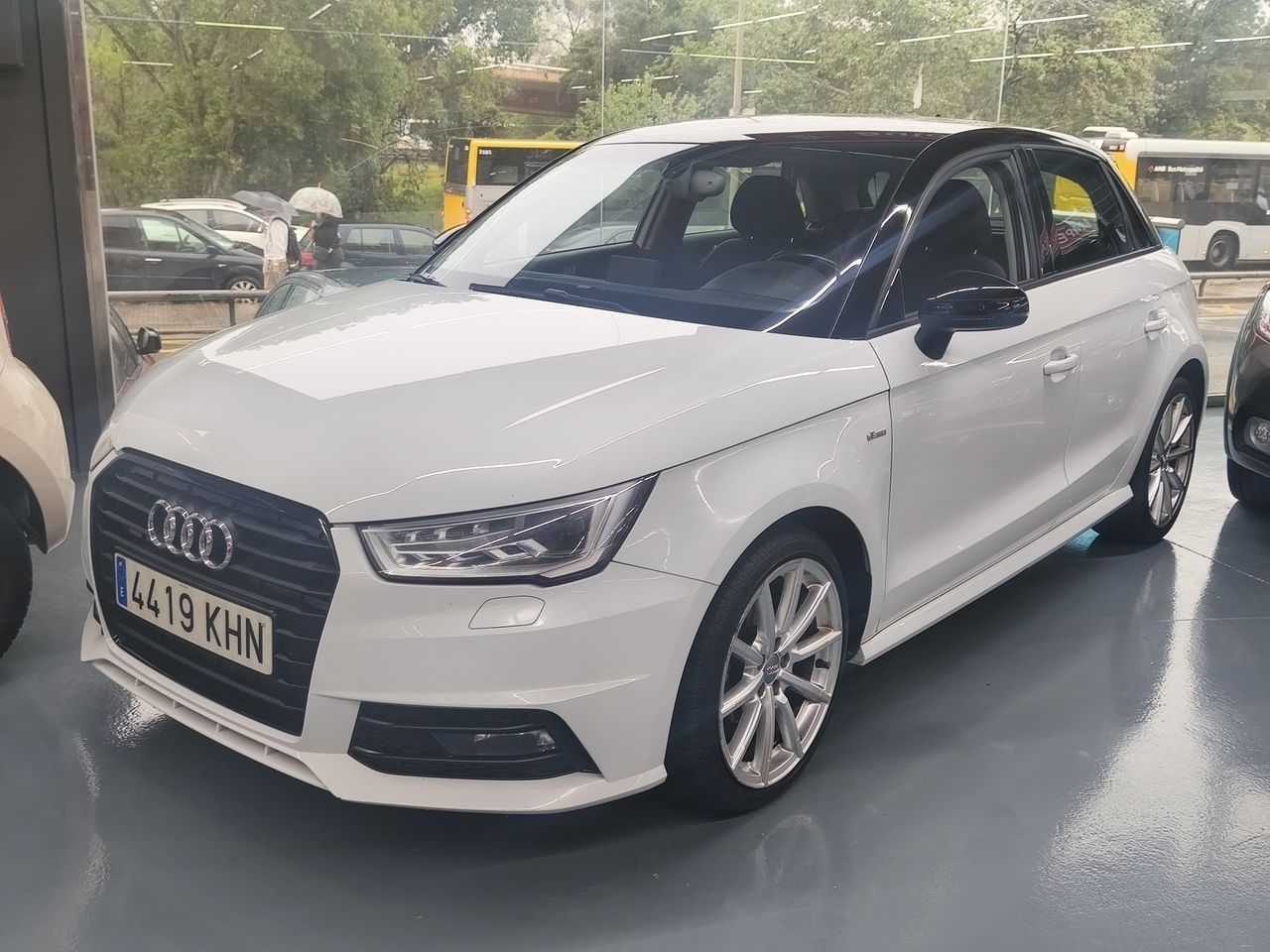 Audi A1 S-LINE   - Foto 1