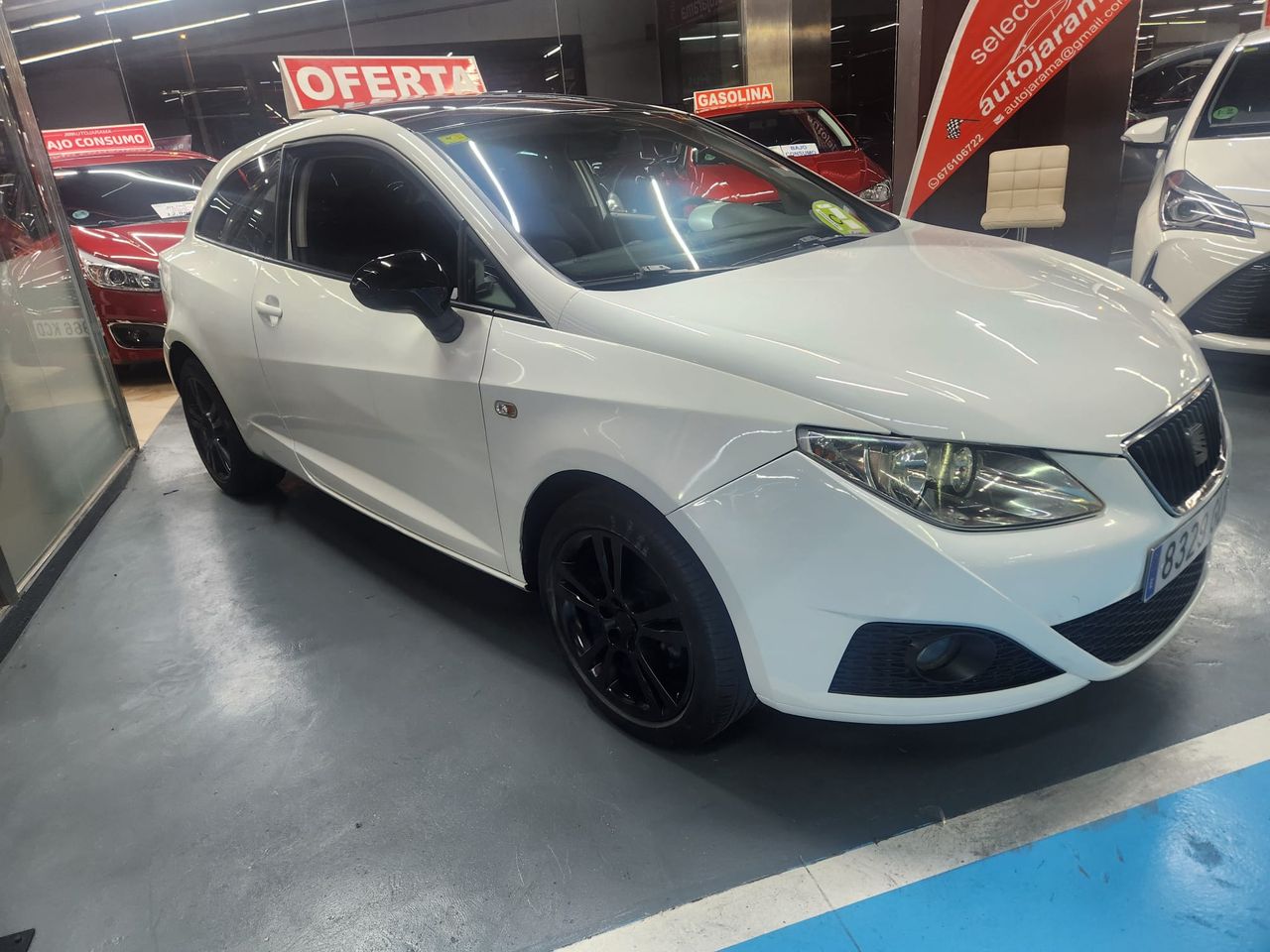 Seat Ibiza 1.4 Junior 63 kW   - Foto 1