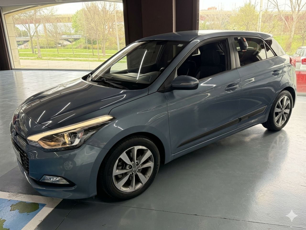 Hyundai i20 TGDI 100 cv  - Foto 1