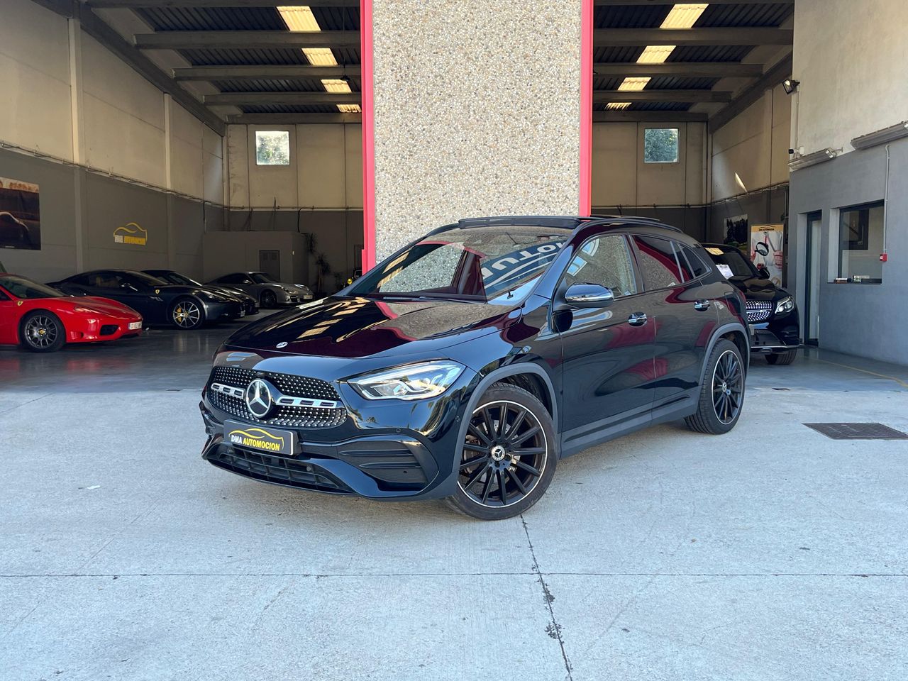 Mercedes GLA 220d 4 MATIC   - Foto 1