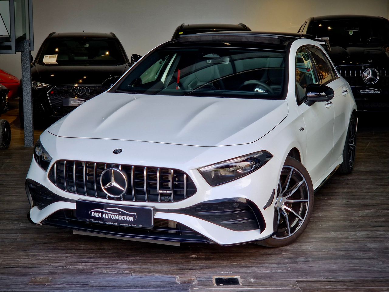 Mercedes Clase A 35 4MATIC   - Foto 1
