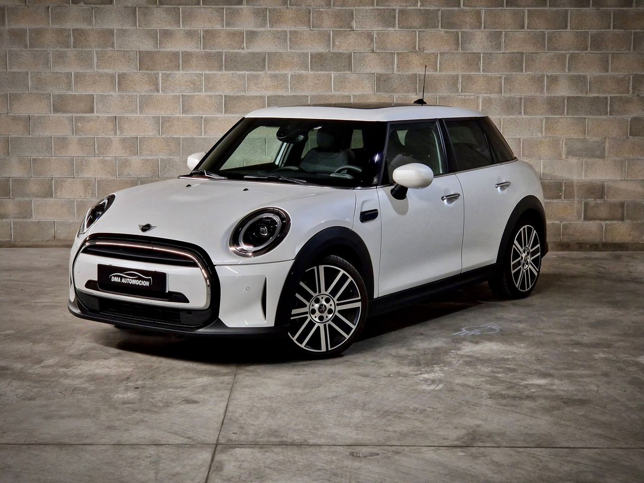 MINI 5 Puertas COOPER YOURS   - Foto 1