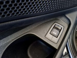 BMW Serie 3 330i  - Foto 18