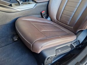 BMW Serie 3 330i  - Foto 3