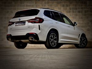 BMW X3 2.0d Xdrive - Foto 9