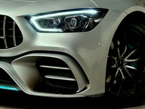 Mercedes AMG-GT  43 4MATIC  - Foto 15