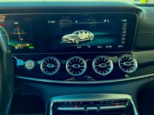 Mercedes AMG-GT  43 4MATIC  - Foto 20