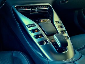 Mercedes AMG-GT  43 4MATIC  - Foto 23