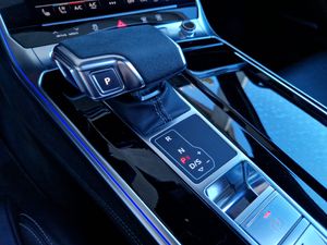 Audi A6 RS6 Avant TFSI quattro  - Foto 27