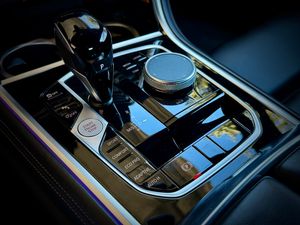 BMW Serie 8 850i Xdrive - Foto 34