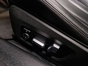 BMW Serie 8 850i Xdrive  - Foto 4