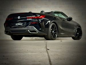 BMW Serie 8 850i Xdrive - Foto 9
