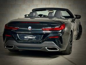 BMW Serie 8 850i Xdrive - Foto 23