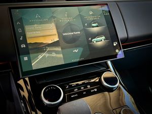 Land-Rover Range Rover Sport Dynamic SE - Foto 28