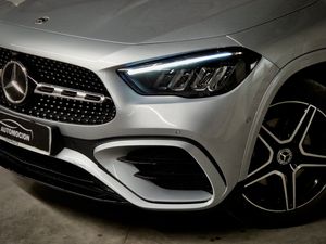 Mercedes GLA 250e - Foto 17