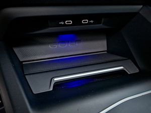 Volkswagen Golf R - Foto 23