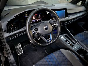 Volkswagen Golf R - Foto 27