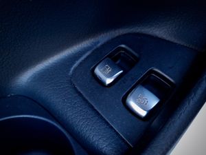 Mercedes Clase E 300e - Foto 28