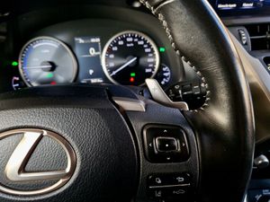 Lexus NX 300h - Foto 15