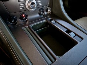 Aston martin V8 Vantage Sportshift - Foto 29