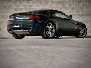 Aston martin V8 Vantage Sportshift - Foto 11