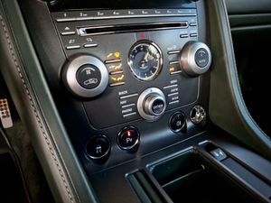 Aston martin V8 Vantage Sportshift - Foto 28
