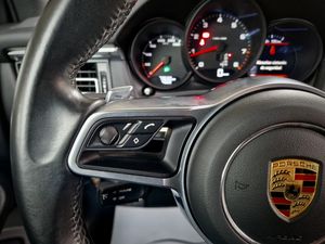 Porsche Macan . - Foto 13