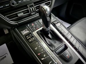 Porsche Macan . - Foto 27