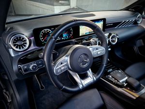 Mercedes CLA 45 AMG 4MATIC - Foto 16