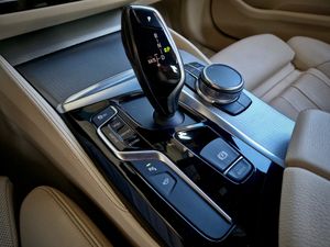 BMW Serie 5 540i XDrive - Foto 20