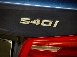 BMW Serie 5 540i XDrive - Foto 26