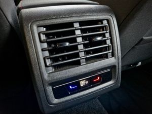 Volkswagen Golf GTI. - Foto 24