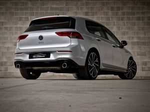 Volkswagen Golf GTI. - Foto 8