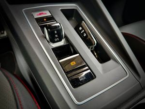 Volkswagen Golf GTI. - Foto 21