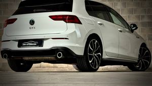 Volkswagen Golf GTI. - Foto 24