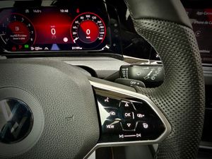 Volkswagen Golf GTI. - Foto 12