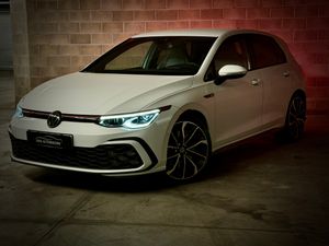 Volkswagen Golf GTI. - Foto 14